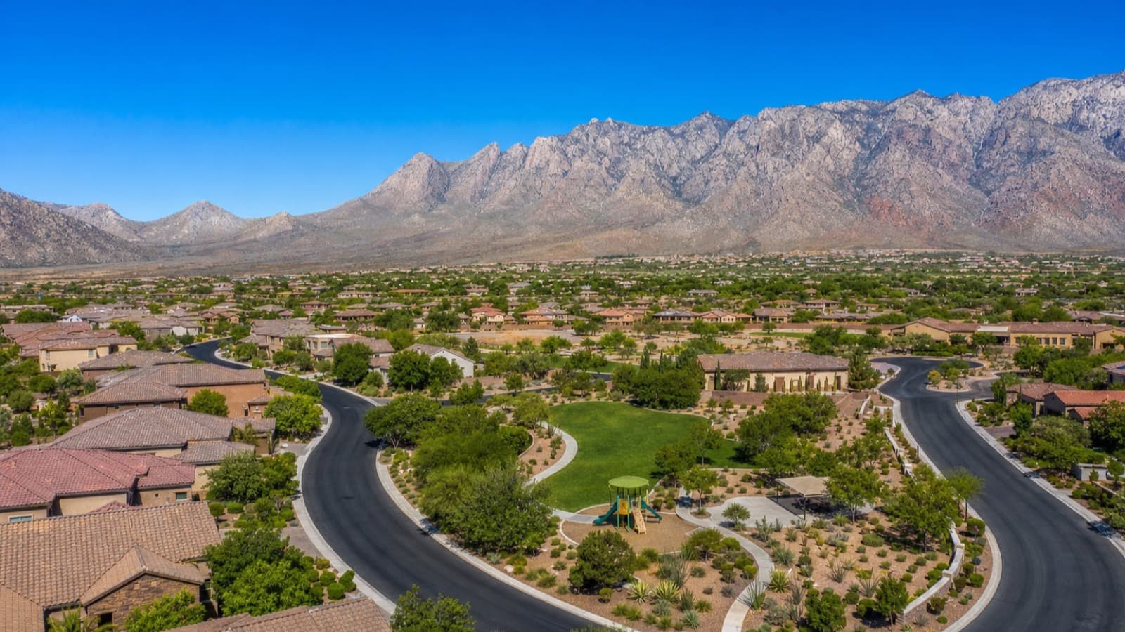 Rhodes Ranch, Las Vegas — guard-gated homes along the Ted Robinson golf course in the southwest valley