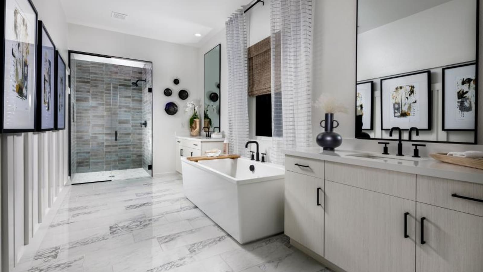 Representative Bello primary bathroom from the Elkhorn Grove gallery