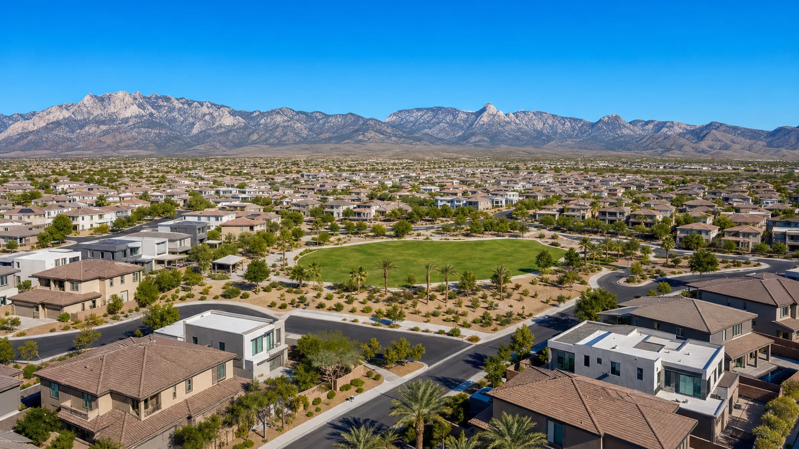 Sunlit Las Vegas master-planned neighborhood street newcomers relocate to in 2026